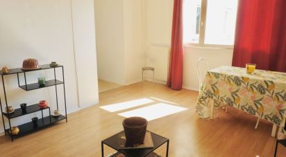 Studio 1 room of 25 m² in Creil (60100)