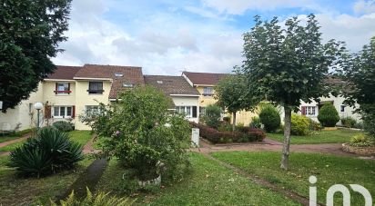 Pavillon 4 pièces de 73 m² à Stains (93240)