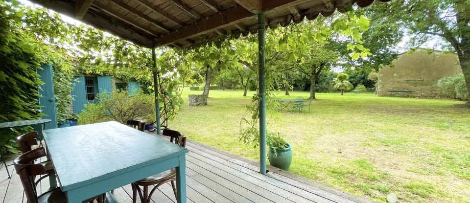 Country home 7 rooms of 257 m² in Bégadan (33340)