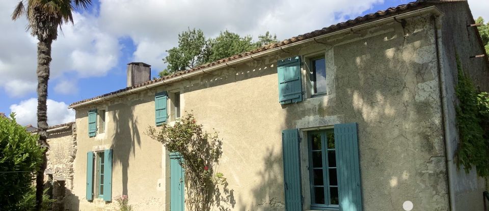 Country house 7 rooms of 257 m² in Bégadan (33340)