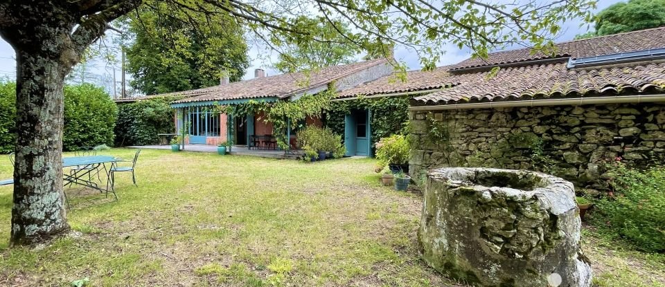 Country home 7 rooms of 257 m² in Bégadan (33340)