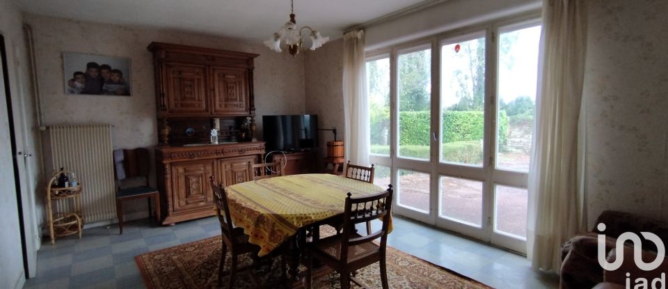 Pavilion 5 rooms of 107 m² in Aulnay (17470)