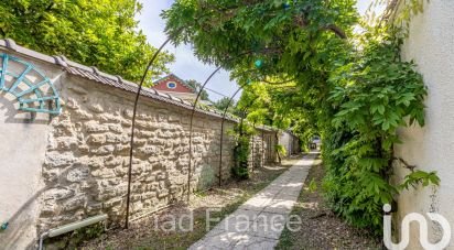 Studio 1 pièce de 35 m² à Saint-Germain-en-Laye (78100)