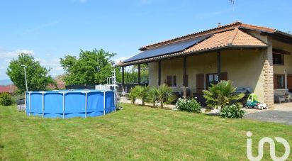 Farm 5 rooms of 114 m² in Saint-Étienne-sur-Chalaronne (01140)