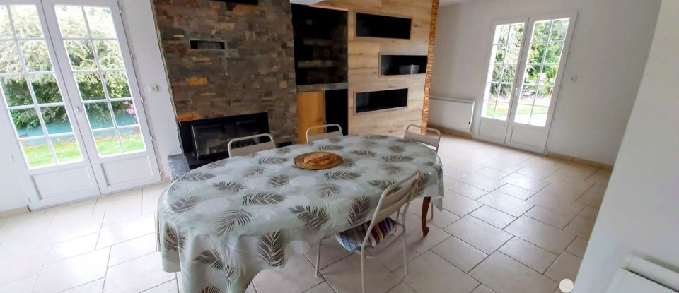 Maison 5 pièces de 139 m² à Normanville (76640)