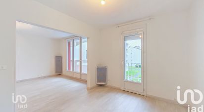 Apartment 3 rooms of 79 m² in Lons (64140)