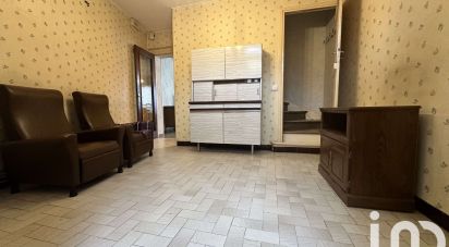 Traditional house 2 rooms of 96 m² in Béthune (62400)