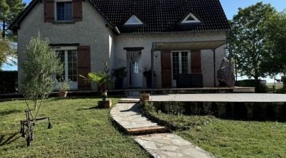 House 7 rooms of 135 m² in Sainte-Thorette (18500)