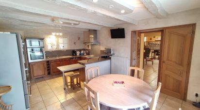 House 9 rooms of 228 m² in Dienné (86410)