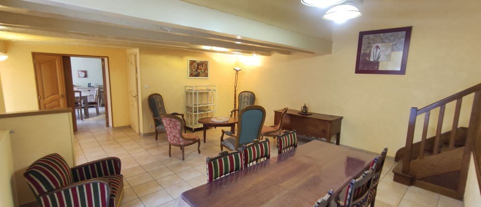 House 9 rooms of 228 m² in Dienné (86410)