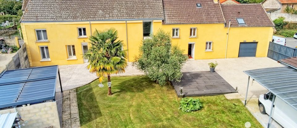 Maison 8 pièces de 220 m² à Tancrou (77440)