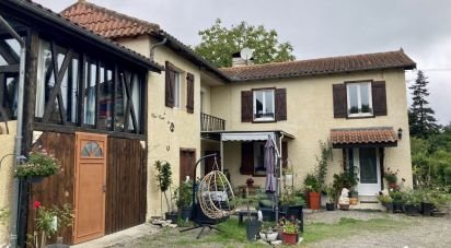 Maison 7 pièces de 175 m² à Miélan (32170)