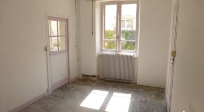 Maison 5 pièces de 130 m² à Mont-Saint-Sulpice (89250)