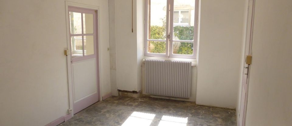 Maison 5 pièces de 130 m² à Mont-Saint-Sulpice (89250)