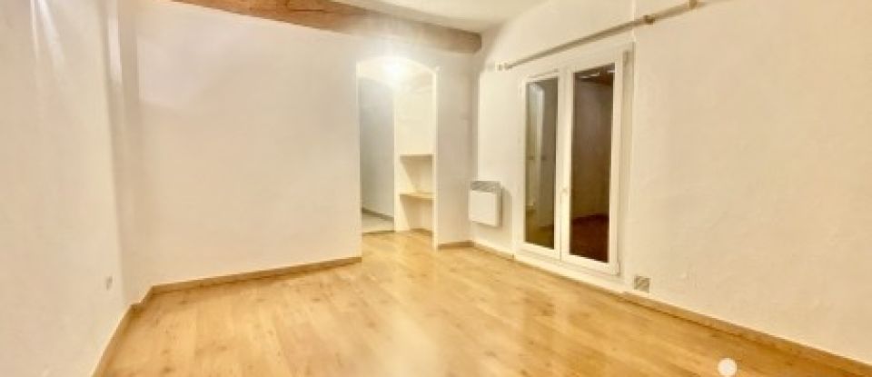 Apartment 2 rooms of 49 m² in Callas (83830)