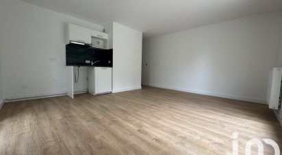 Apartment 2 rooms of 42 m² in - (33370)