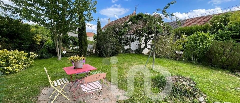 House 6 rooms of 172 m² in Boissy-le-Châtel (77169)