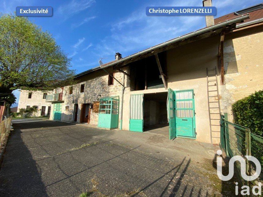 Ferme 5 pièces de 117 m² à Yenne (73170)