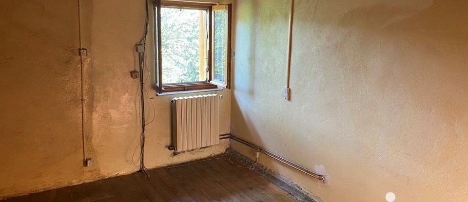 Ferme 5 pièces de 117 m² à Yenne (73170)