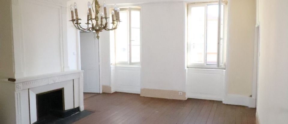 Apartment 5 rooms of 123 m² in Pont-de-Vaux (01190)