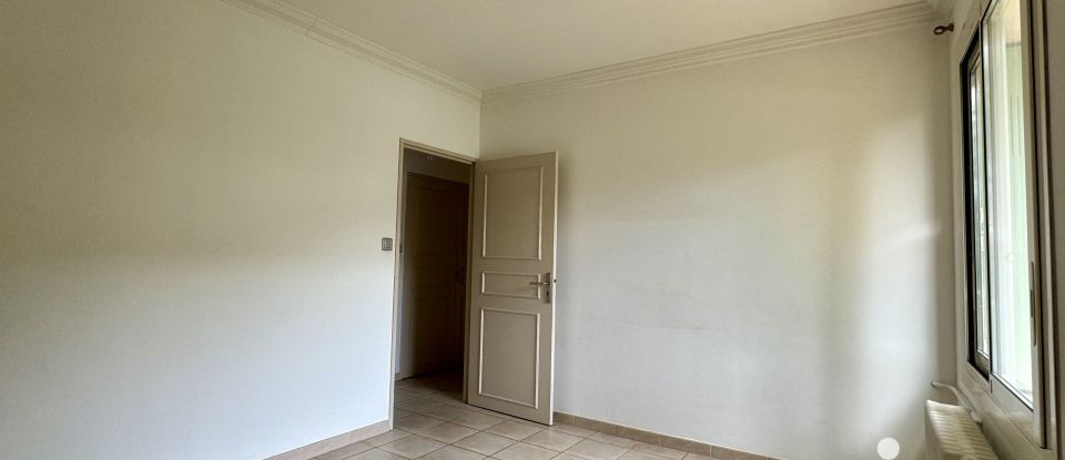 Apartment 4 rooms of 80 m² in Toulon (83000)