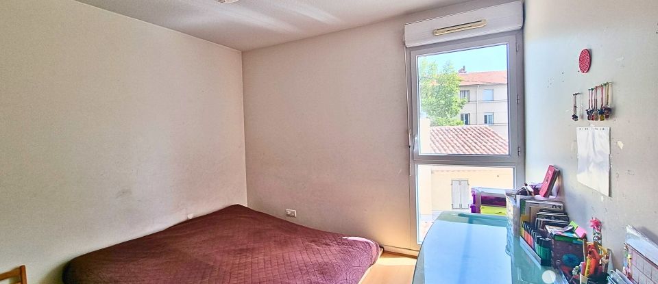 Appartement 3 pièces de 63 m² à Marseille (13015)