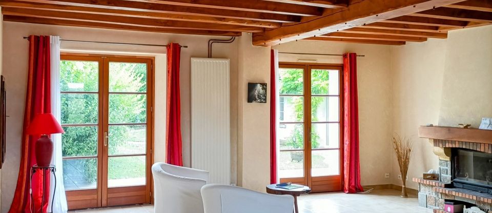 Traditional house 11 rooms of 319 m² in Civray-de-Touraine (37150)