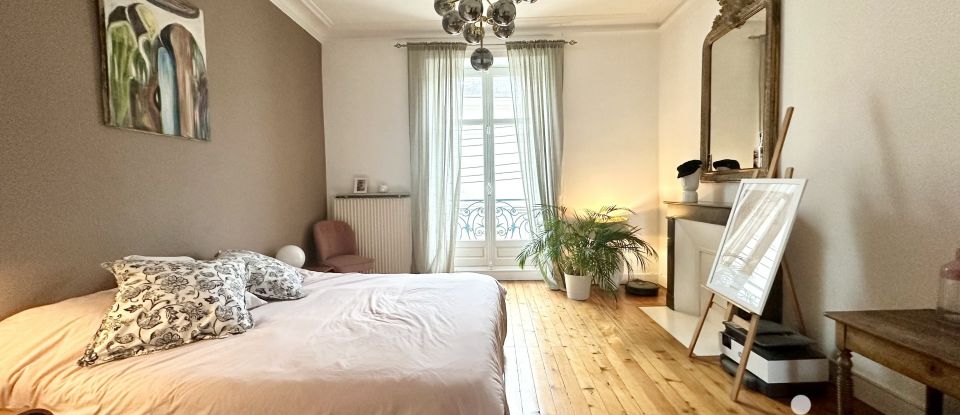 Appartement 5 pièces de 136 m² à Nantes (44000)