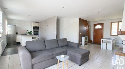 Maison 4 pièces de 85 m² à May-en-Multien (77145)