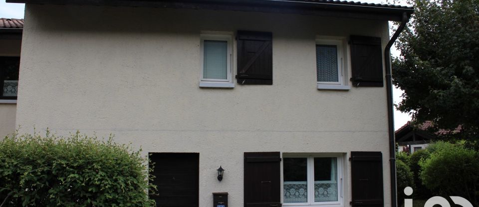 House 4 rooms of 94 m² in Thoiry (01710)