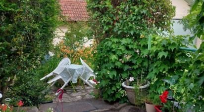 House 5 rooms of 95 m² in Bergerac (24100)