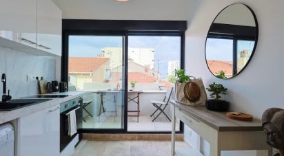 Duplex 2 rooms of 47 m² in Toulon (83000)