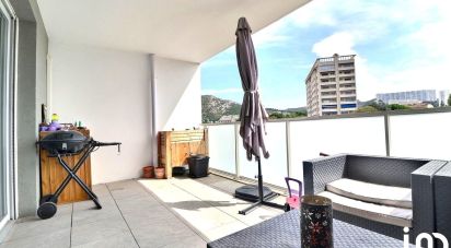 Apartment 3 rooms of 70 m² in Marseille (13009)