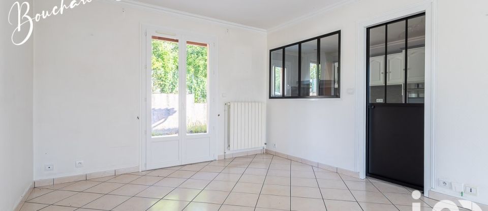 Pavilion 4 rooms of 113 m² in Clermont-Ferrand (63000)