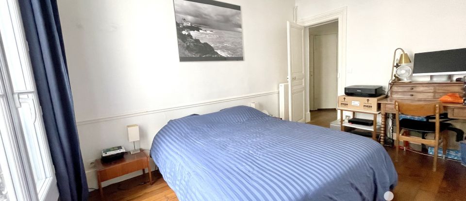 Apartment 2 rooms of 73 m² in Paris (75007)