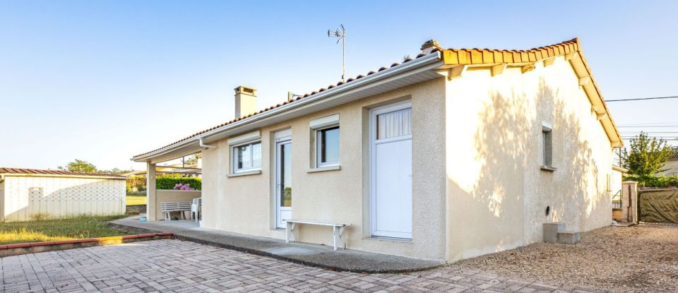 Maison 3 pièces de 132 m² à Saint-Pardoux-Isaac (47800)