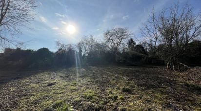 Land of 1,172 m² in Cléry-en-Vexin (95420)