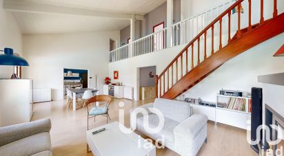 Maison 9 pièces de 220 m² à Escalquens (31750)