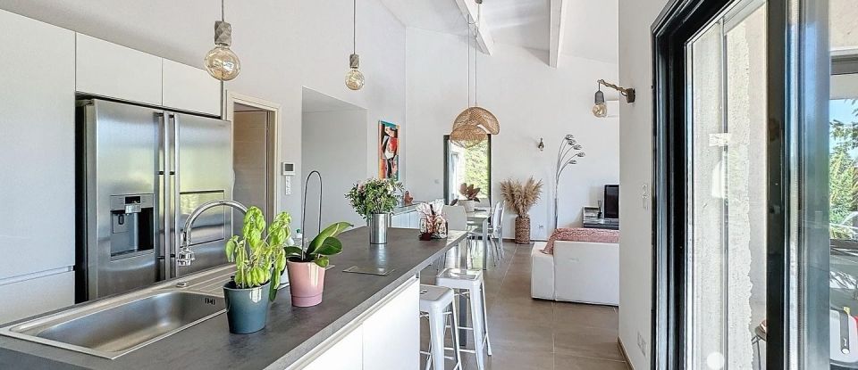 Maison 4 pièces de 130 m² à La Cadière-d'Azur (83740)