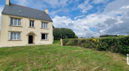 Maison traditionnelle 7 pièces de 134 m² à Plozévet (29710)