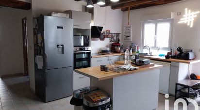 Maison de campagne 5 pièces de 122 m² à Meslay-le-Vidame (28360)