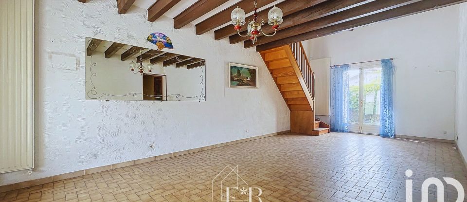 Traditional house 4 rooms of 100 m² in Le Pontet (84130)