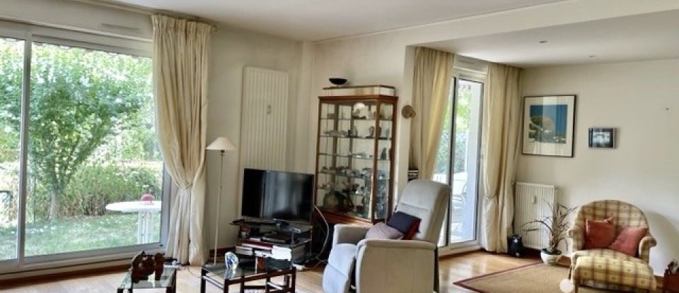 Appartement 4 pièces de 103 m² à Tours (37100)