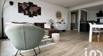 Appartement 5 pièces de 100 m² à Saint-Jacques-de-la-Lande (35136)