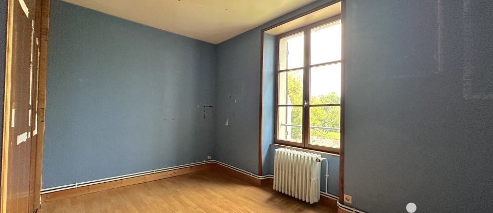 Maison 7 pièces de 185 m² à Ermenonville (60950)