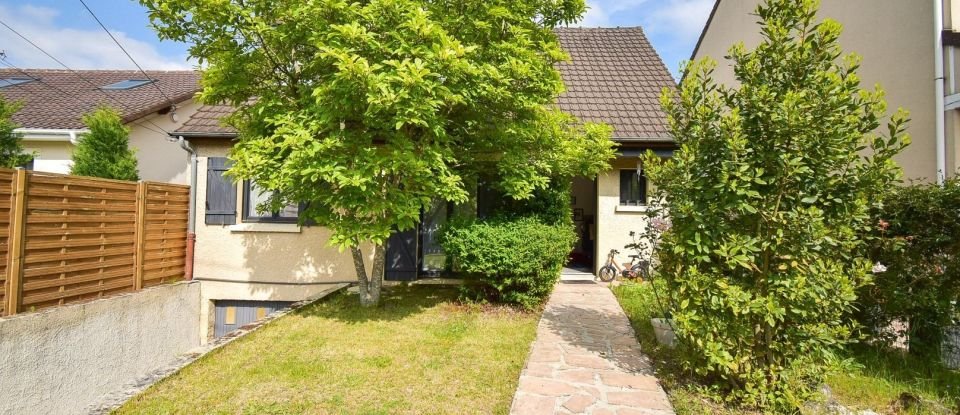 Maison 5 pièces de 85 m² à Courtry (77181)