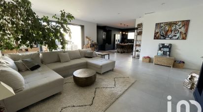 Maison 6 pièces de 170 m² à Biganos (33380)