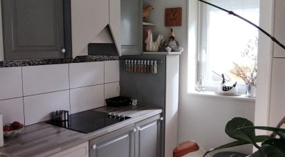 House 4 rooms of 105 m² in La Rochelle (17000)