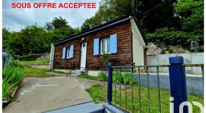 Maison 2 pièces de 30 m² à Nontron (24300)