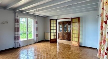 Traditional house 5 rooms of 126 m² in Ambarès-et-Lagrave (33440)